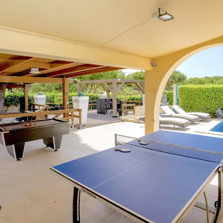 빌라 Flh Old Village Luxury With Pool 빌라모라